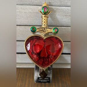 Bath & Body Works Villian Evil Queen Plug In - Heart n Sword